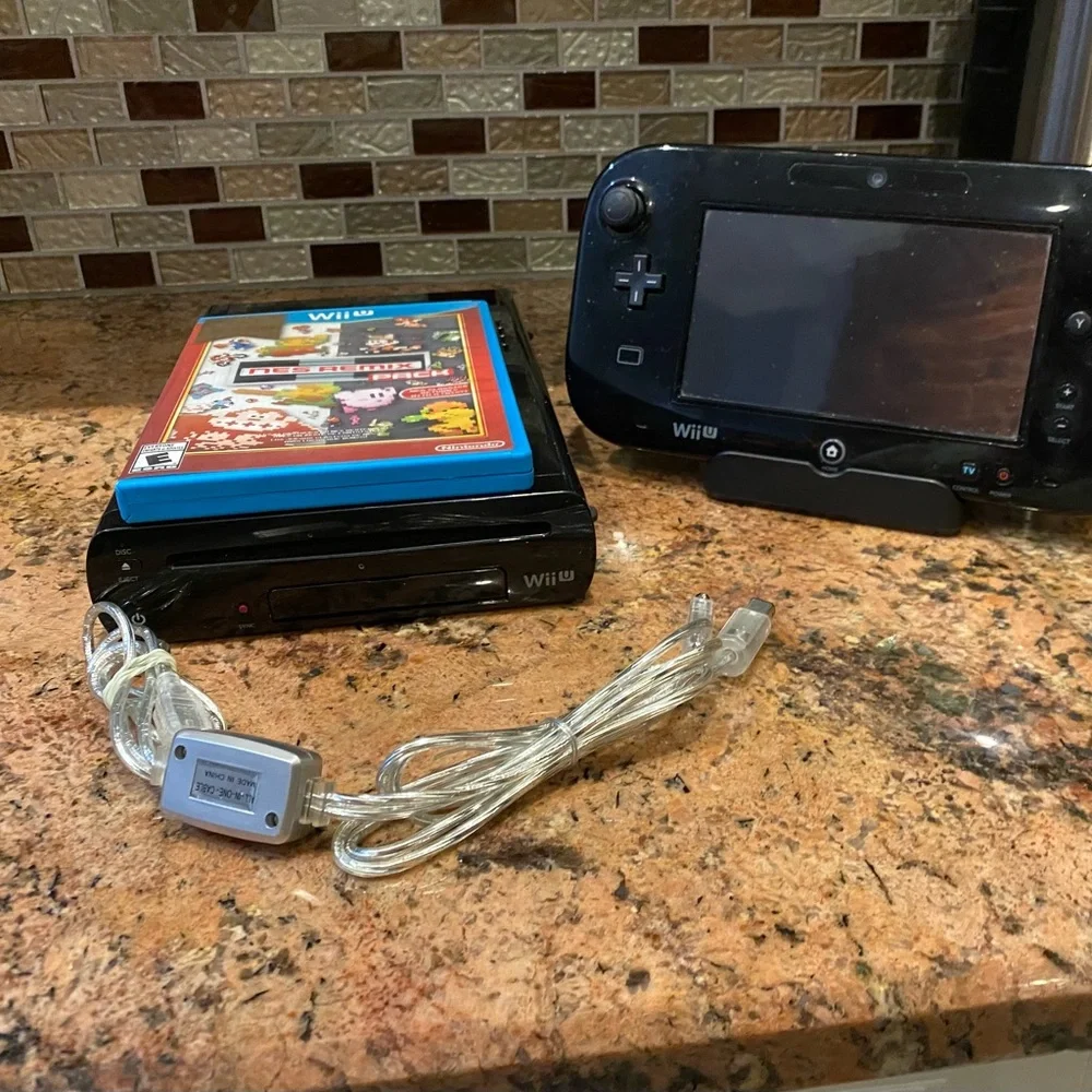 Wii U , Used with controller